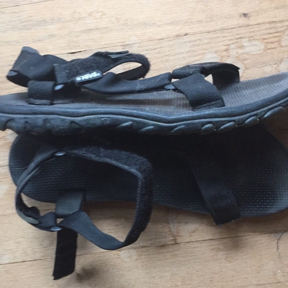 Tech sandals 11